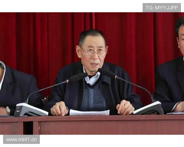 何彬青年企业家女朋友勇敢逐梦携手共创美好未来